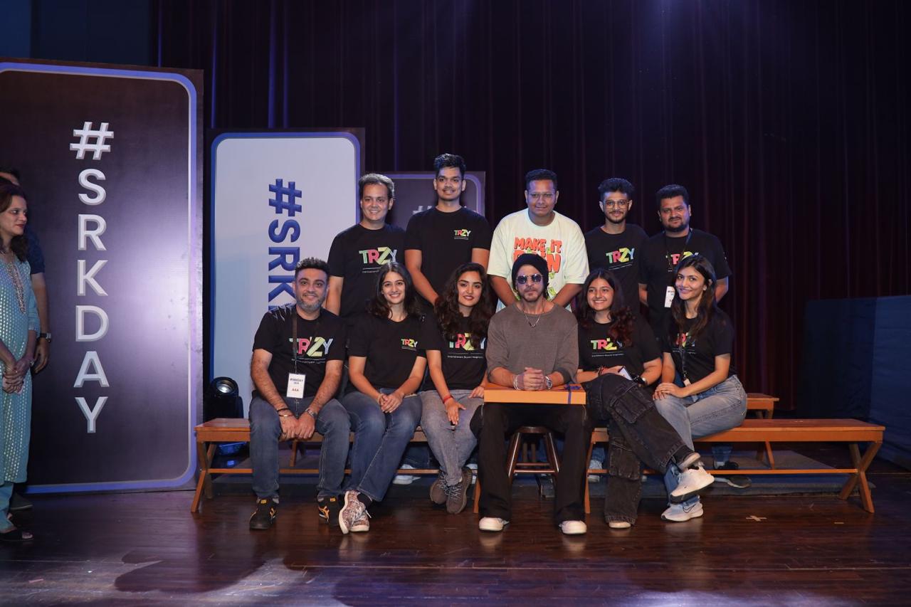 creative marketing agency team